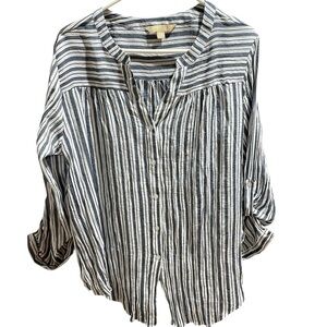 Hope & Harlow White and Black Relaxed 3/4 Sleeve Button Down Shirt